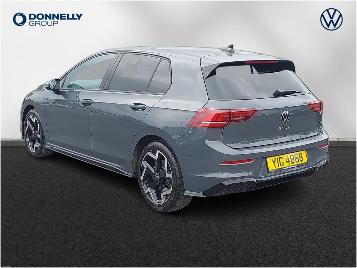 Volkswagen Golf Diesel Hatchback R-Line - Image 3