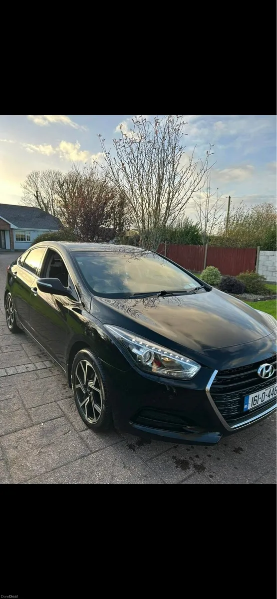2016 Hyundai i40 - Image 1