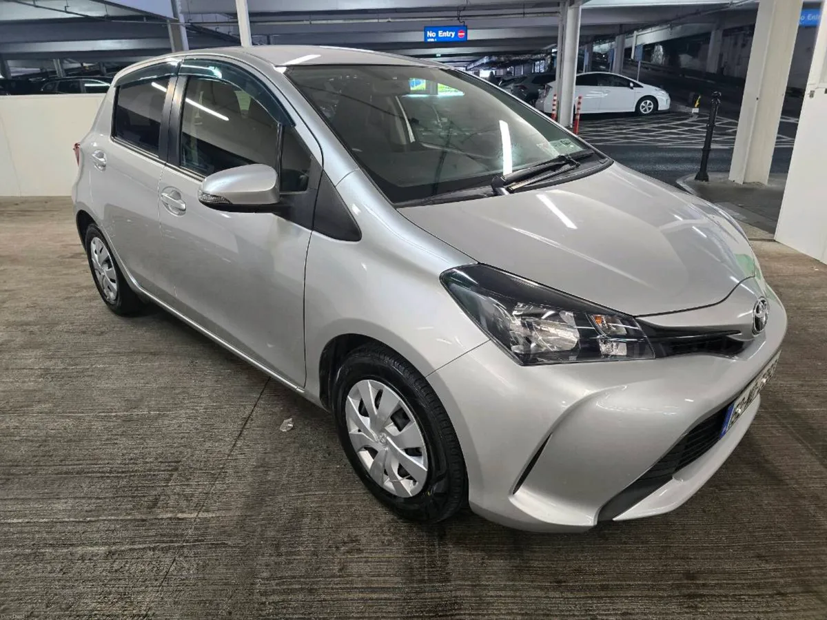 152 Toyota yaris/vitz Automatic - Image 2