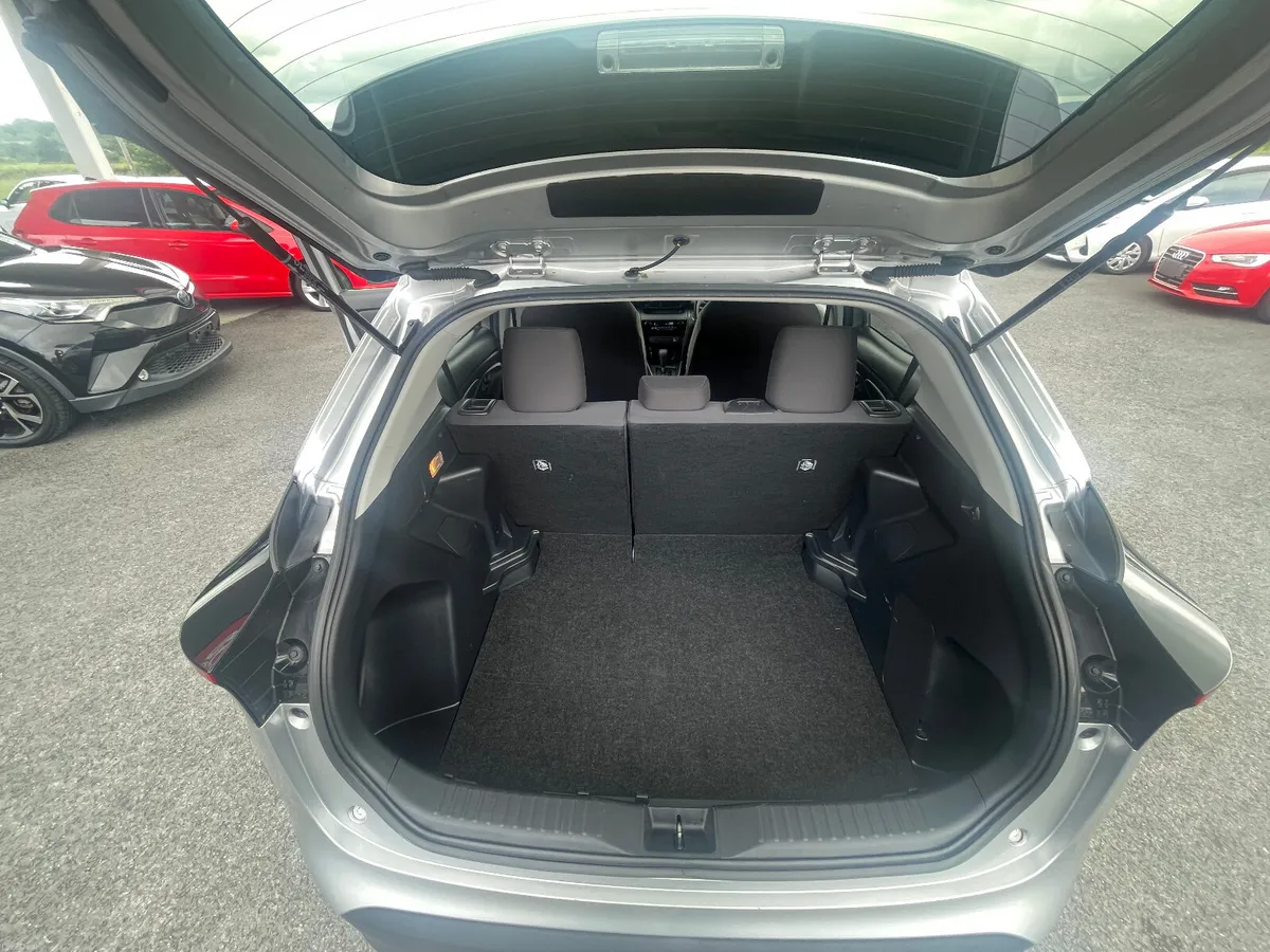 TOYOTA YARIS CROSS - Image 3