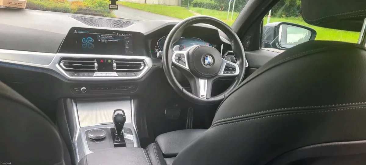 BMW 330e M-Sport Performance Pro - Image 4