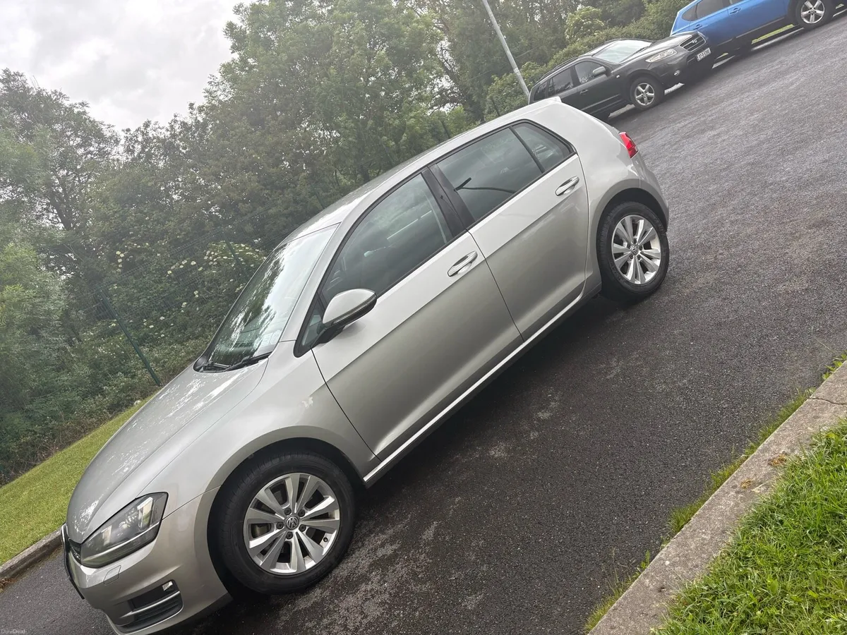 Volkswagen Golf 2015 1.2 Petrol AUTOMATIC - Image 3