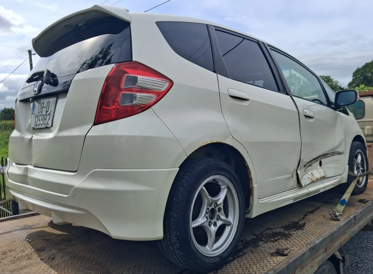 Honda Fit 2008 automatic - Image 6