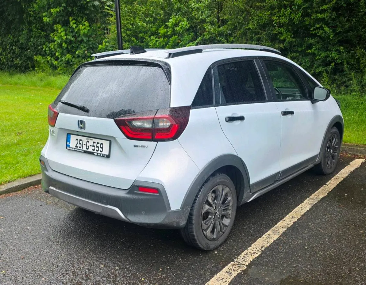 Honda Jazz E-Hev crosstar advantage - Image 3