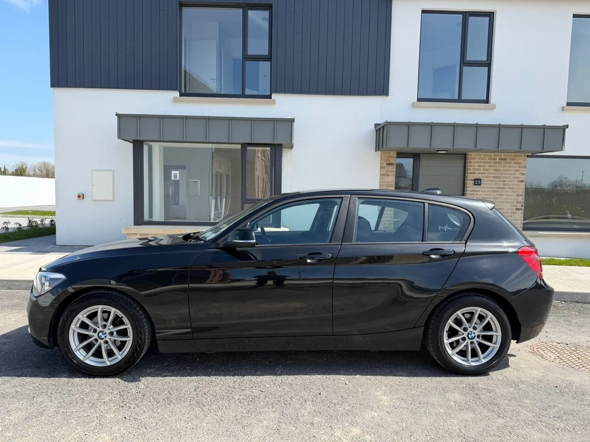 BMW 1 116d -NEW NCT- - Image 3