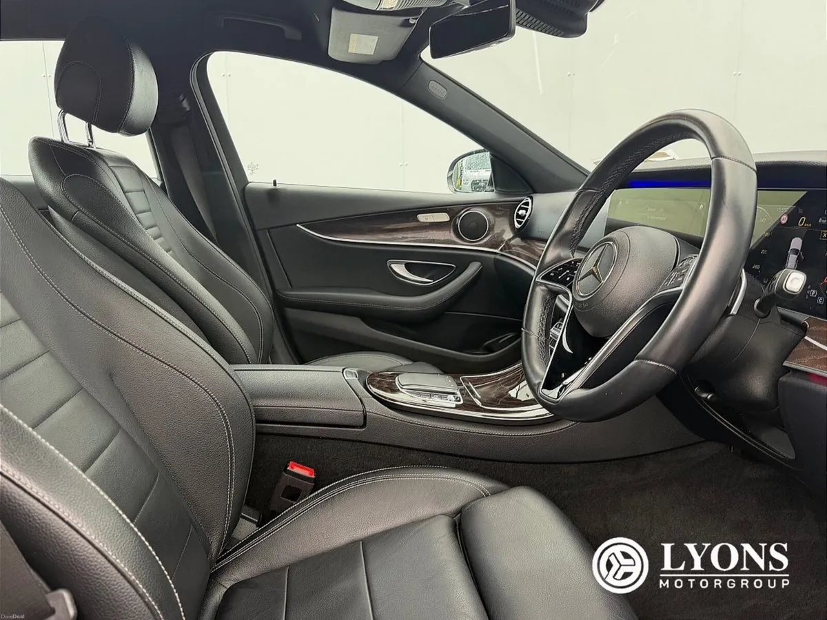 Mercedes-Benz E-Class E 220 D A/T Avantgarde - Image 4