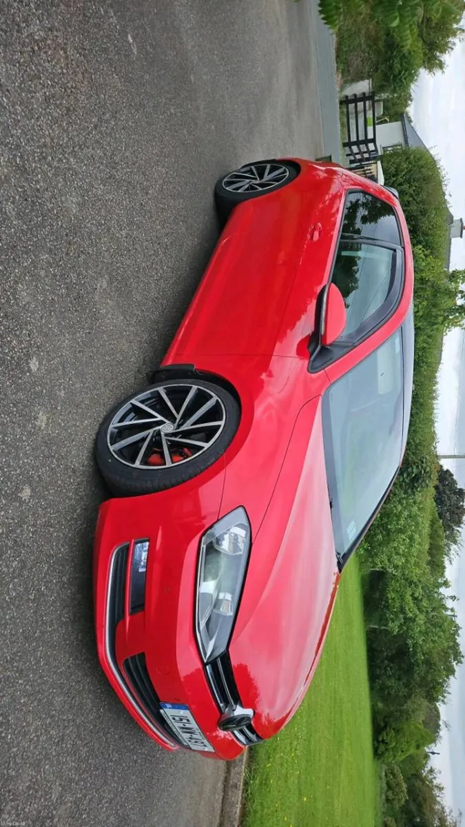 Volkswagon Golf 1.6 tdi Highline Nct 5/27 - Image 2