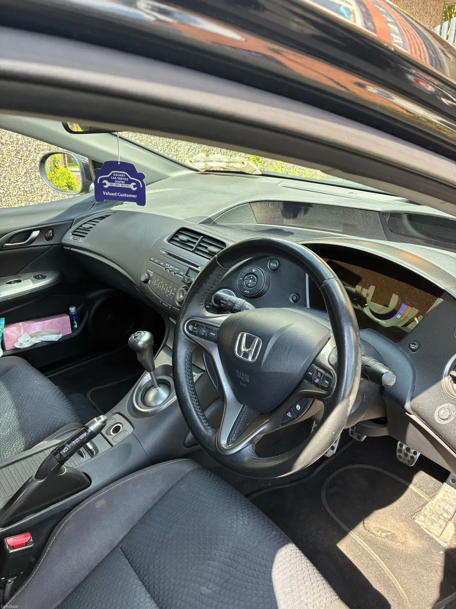 Honda civic - Image 4