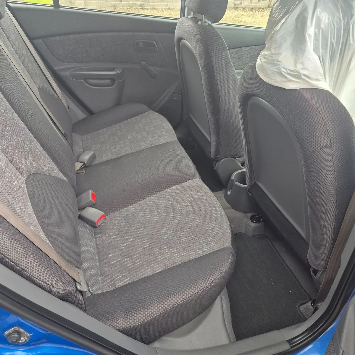 Kia Rio 2009 - Image 2