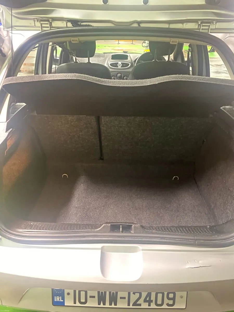 Renault Clio 2010 - Image 4