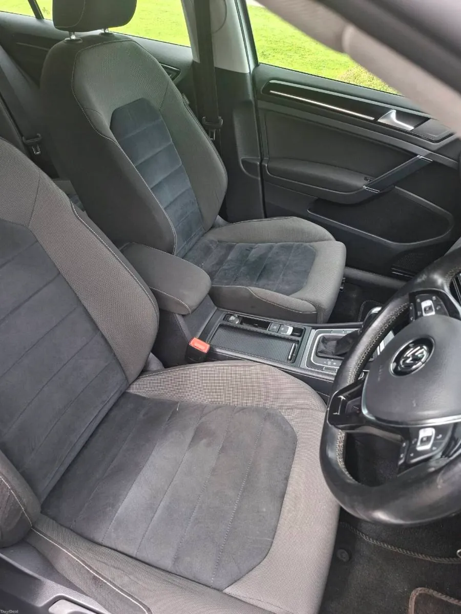 2013 Volkswagen Golf 1.6D TDI Highline - Image 4