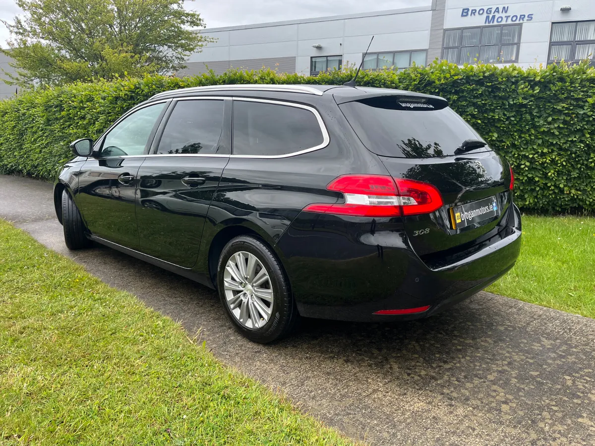 Peugeot 308 2021 1.5 130 Allure*Estate*Hi Spec* - Image 5