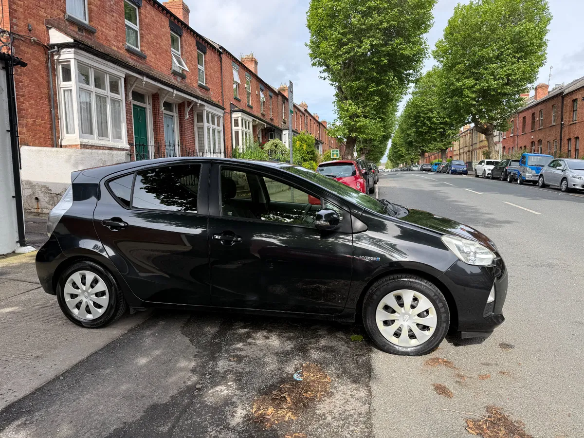 2015 Toyota Aqua, 1.5 Hybrid Automatic, New Nct, - Image 4