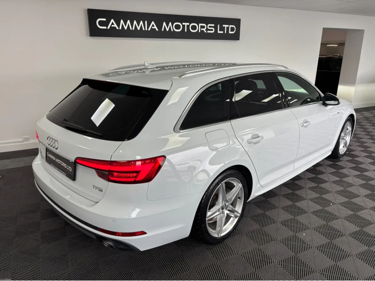 Audi A4 *AUDI A4* *LOW MILEAGE* *DIGITAL DASH* *RE - Image 4