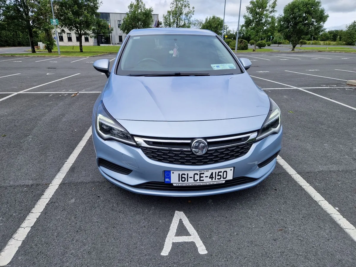 Vauxhall Astra 2016 - Image 1