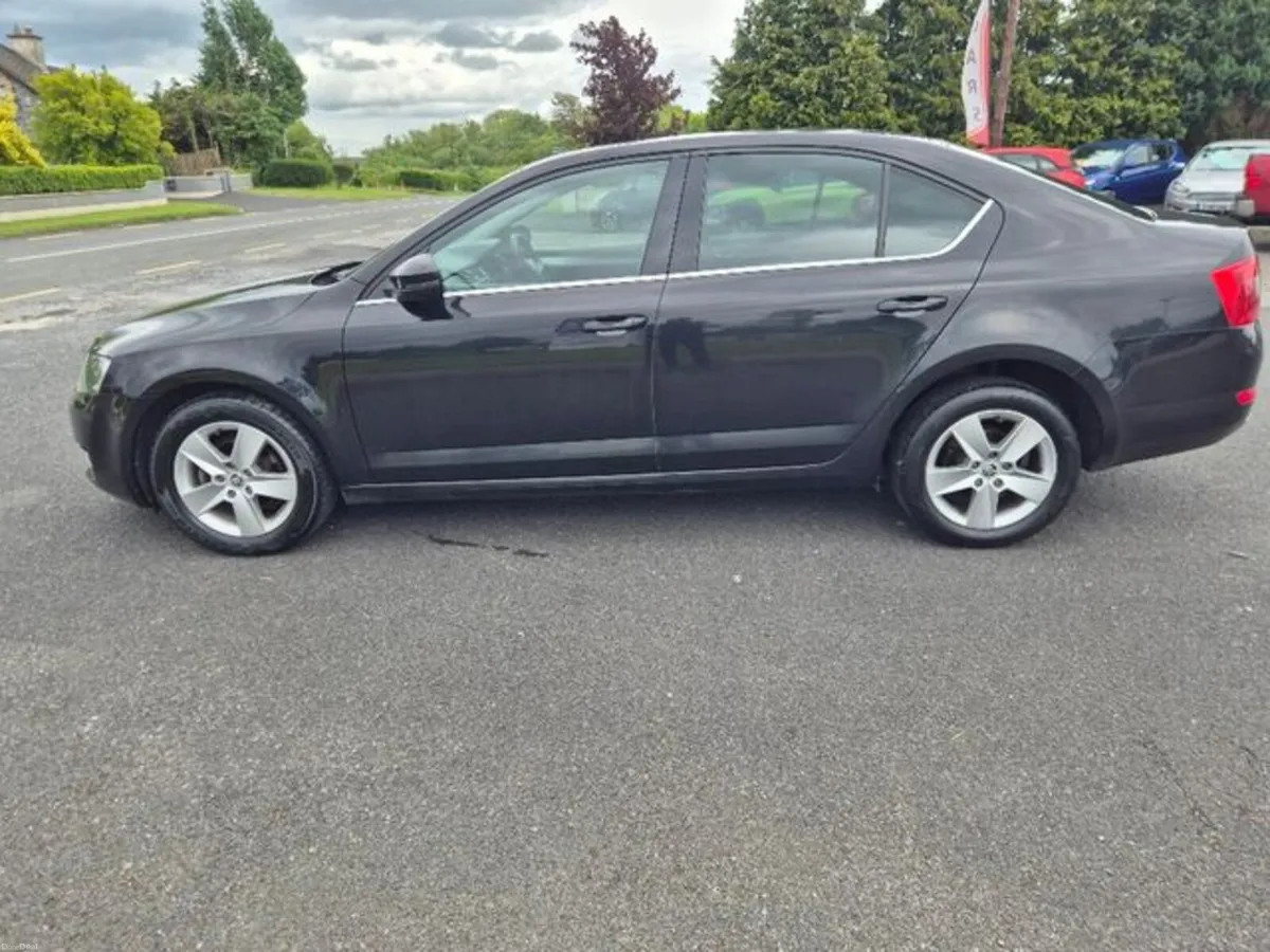Skoda Octavia 1.6tdi 110HP - Image 4