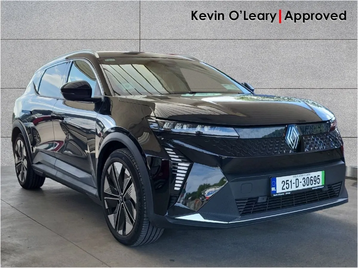 Renault Scenic E-Tech Techno EV87 220HP - Image 1