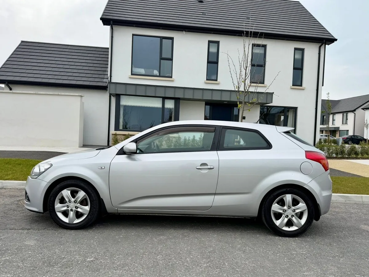 2012 Kia Ceed - Image 4