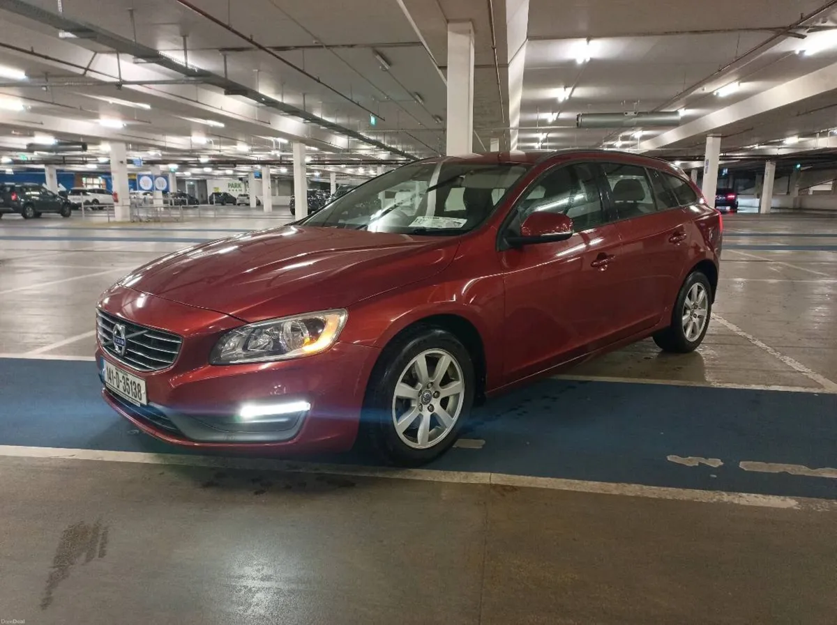 Volvo V60 - Image 2