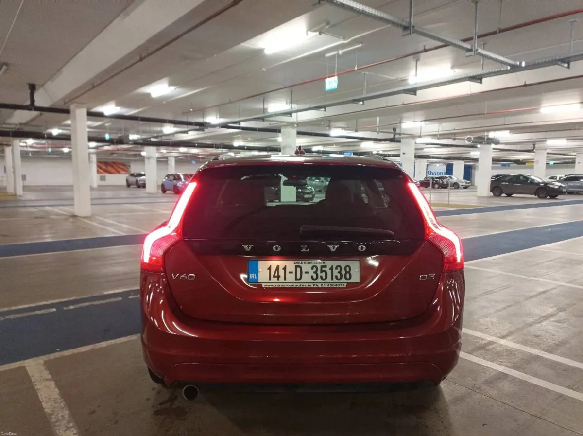 Volvo V60 - Image 4