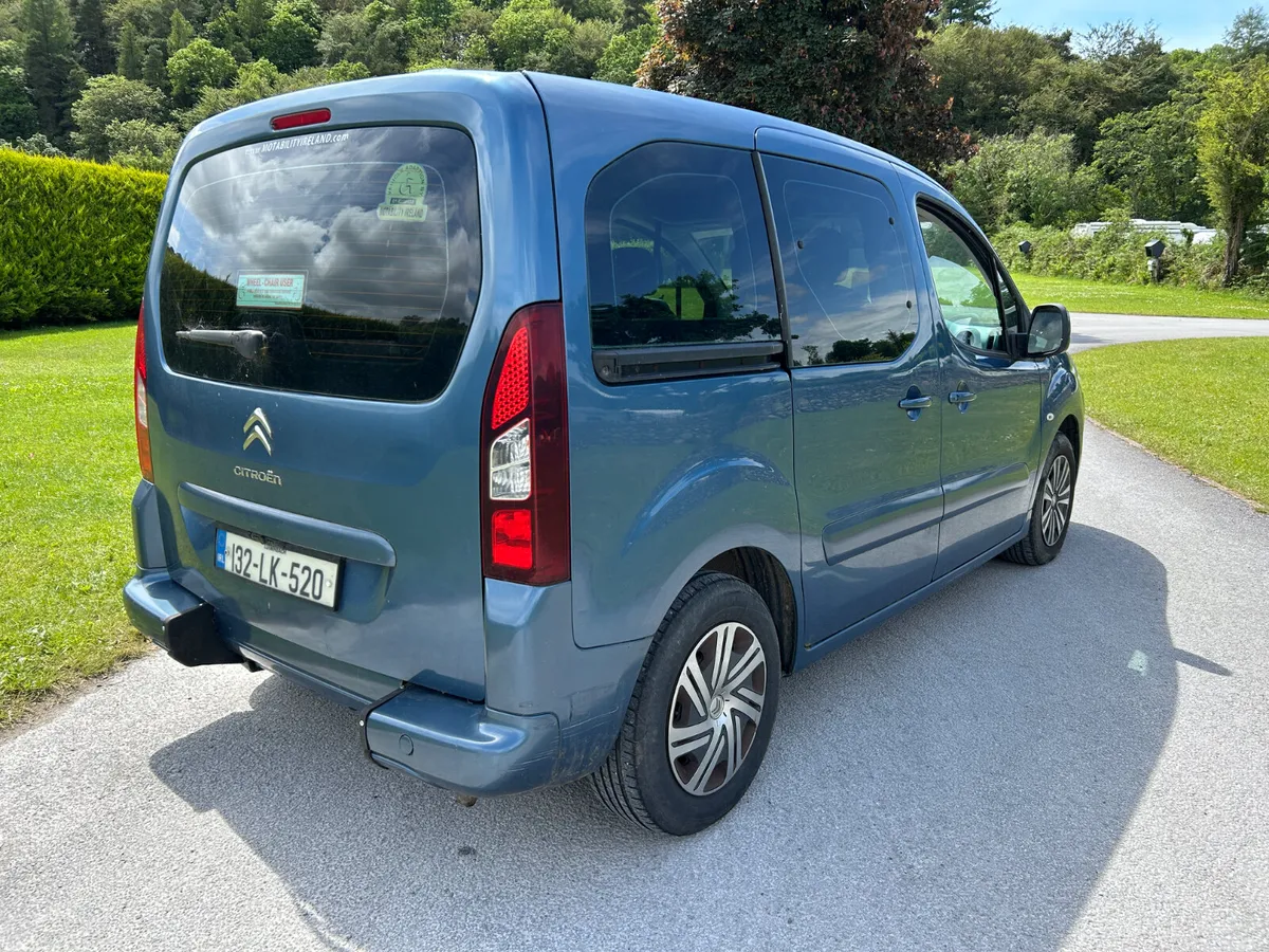 13 Citroen Berlingo… Full Wheelchair driver - Image 4