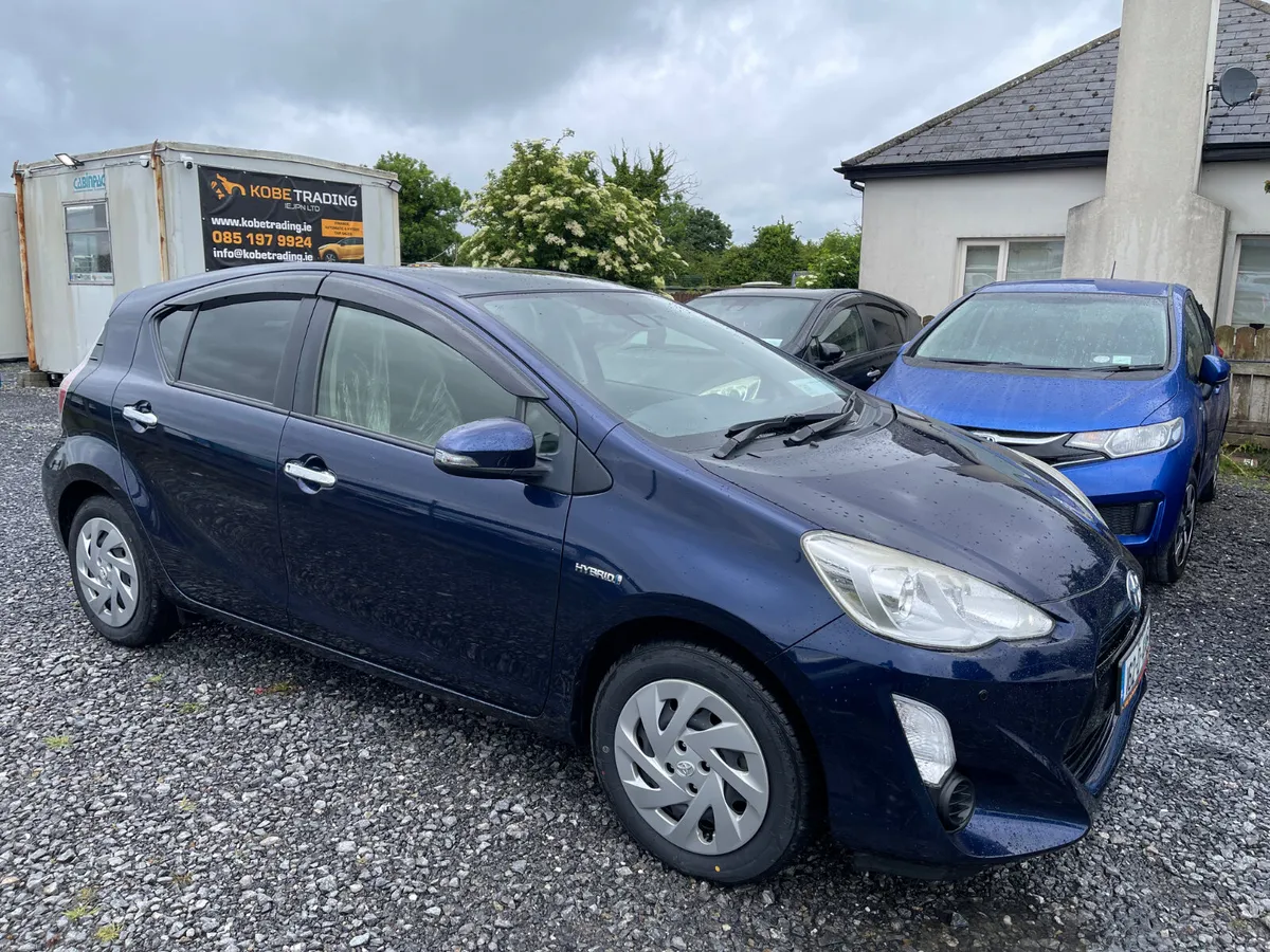 2016 Toyota Aqua Petrol hybrid Auto Excellent - Image 2