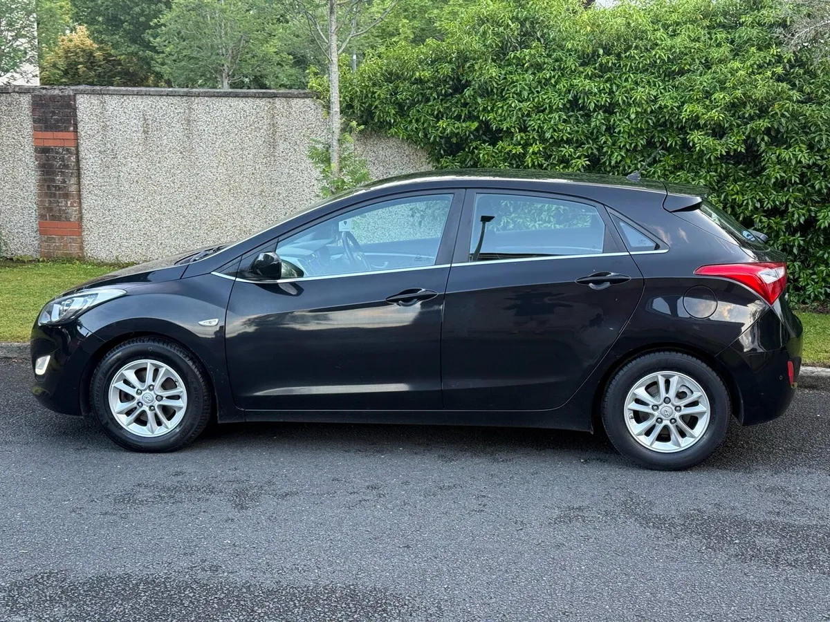 151 Hyundai i30 194k kms NCT 11/26 - Image 2