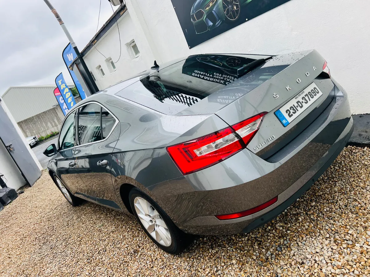 2023 Skoda Superb 2.0 Tdi Ambition 150 Bhp - Image 3