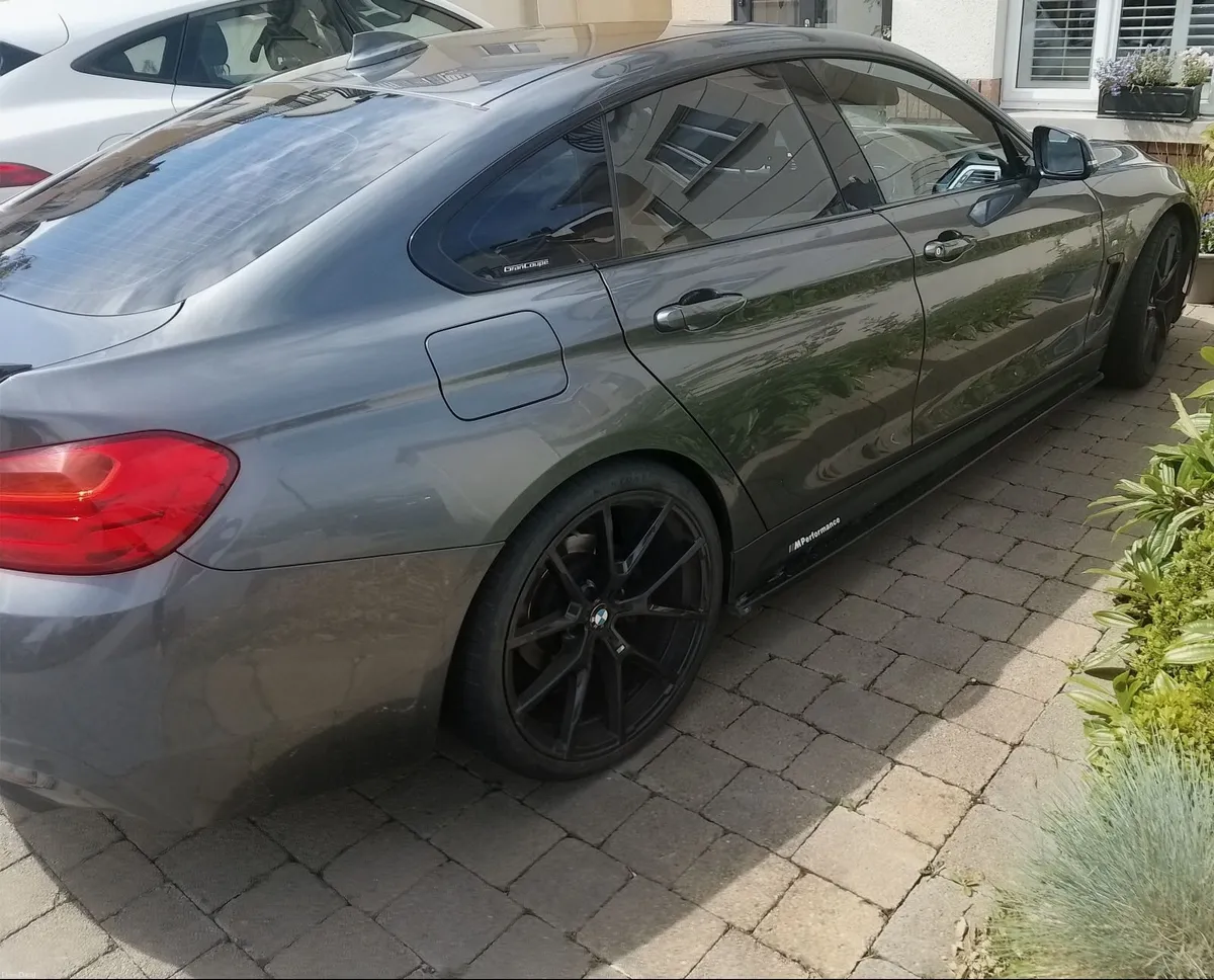 BMW 4-Series 2016 MSport 420 D - Image 2