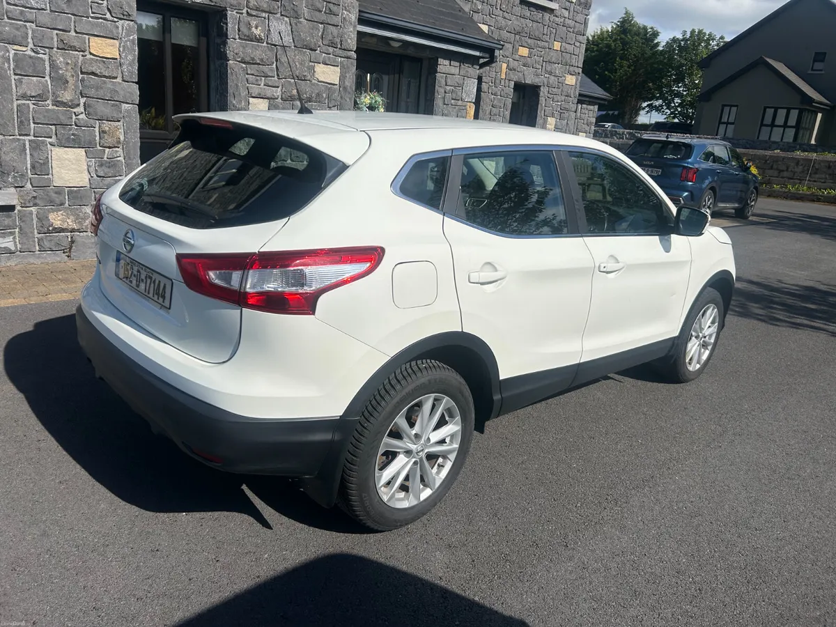 Nissan Qashqai Automatic 1.6 Dsl 2015 - Image 4