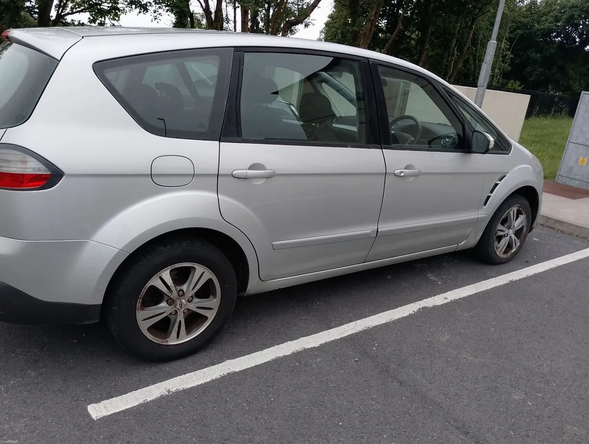 7 seater New NCT 07/27 - Image 2