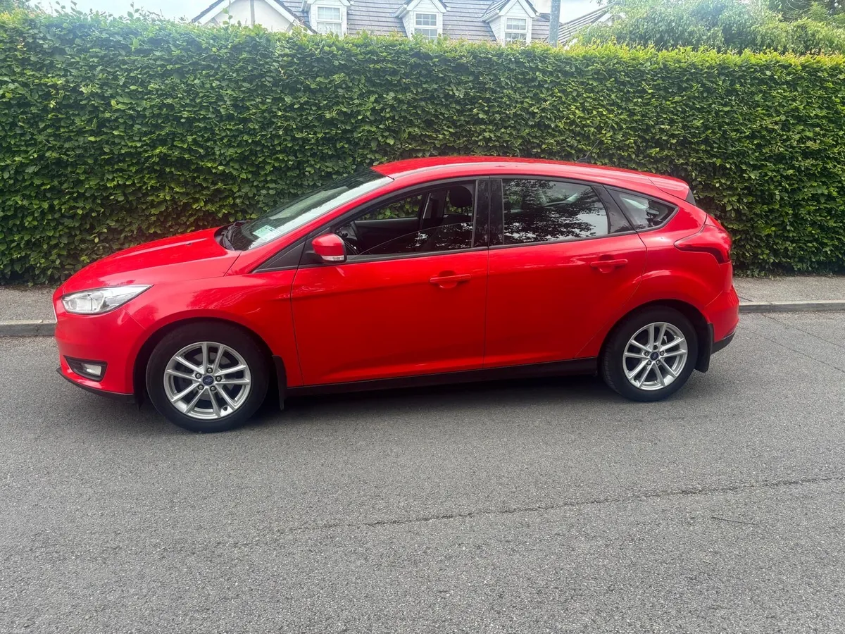 2015 Ford Focus 1.5 TDCI, NCT & Tax! Beautiful Car - Image 4
