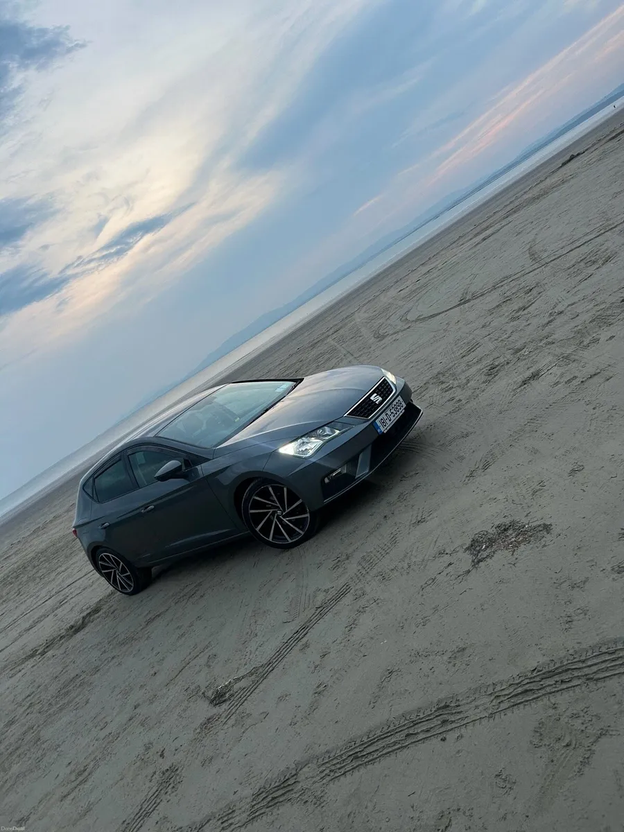 Seat Leon 1.2 Tsi SE Dynamic Technology - Image 1