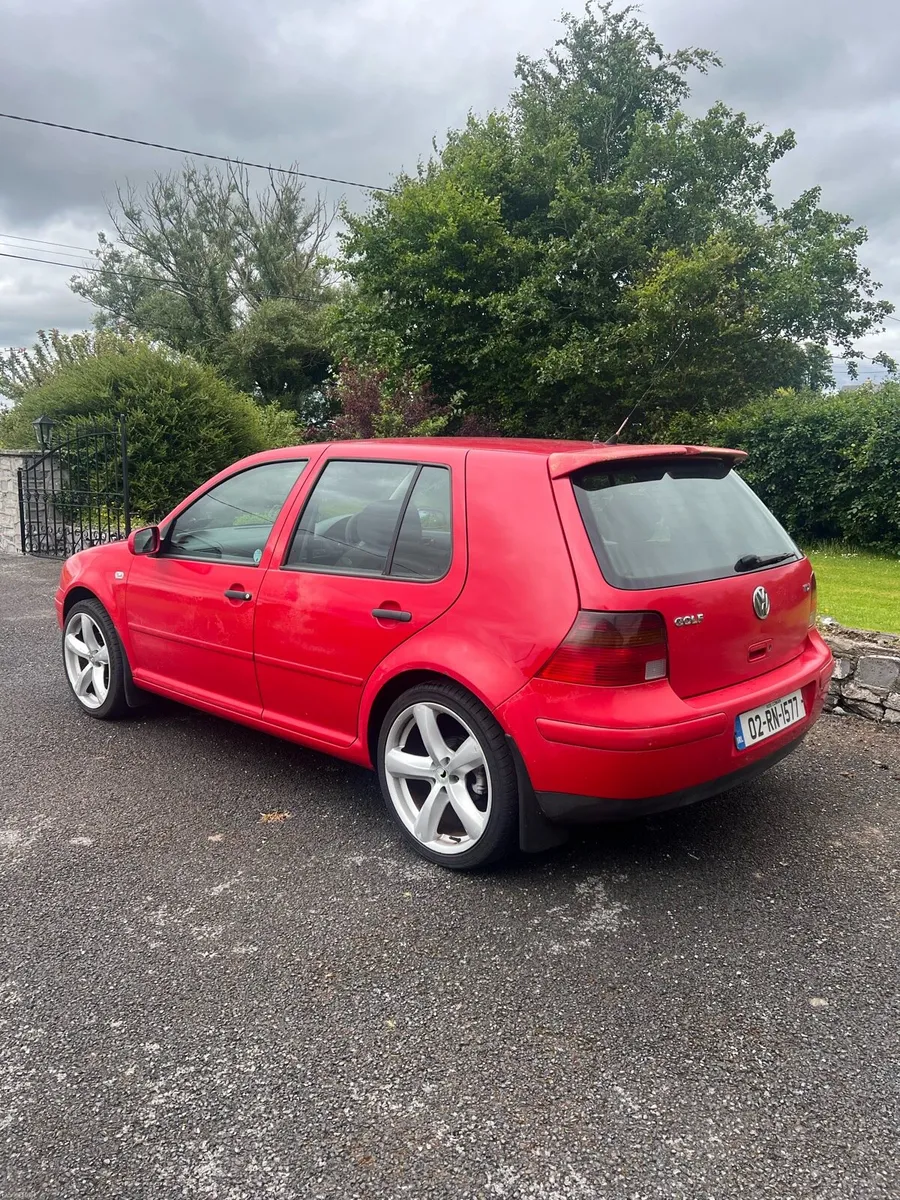 Volkswagen Golf - Image 2
