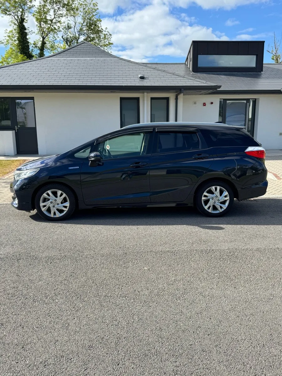 Honda Shuttle High Spec New NCT June 2027 - Image 3