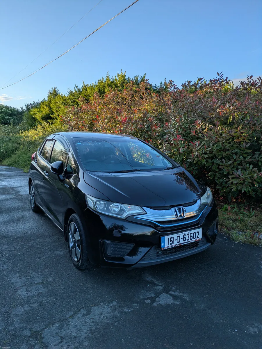 2015 Honda Fit Hybrid Automatic - Image 1