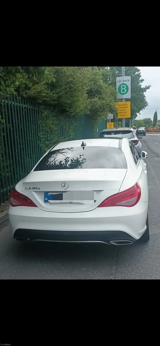 Mercedes Cla 180d progressive polar white - Image 5