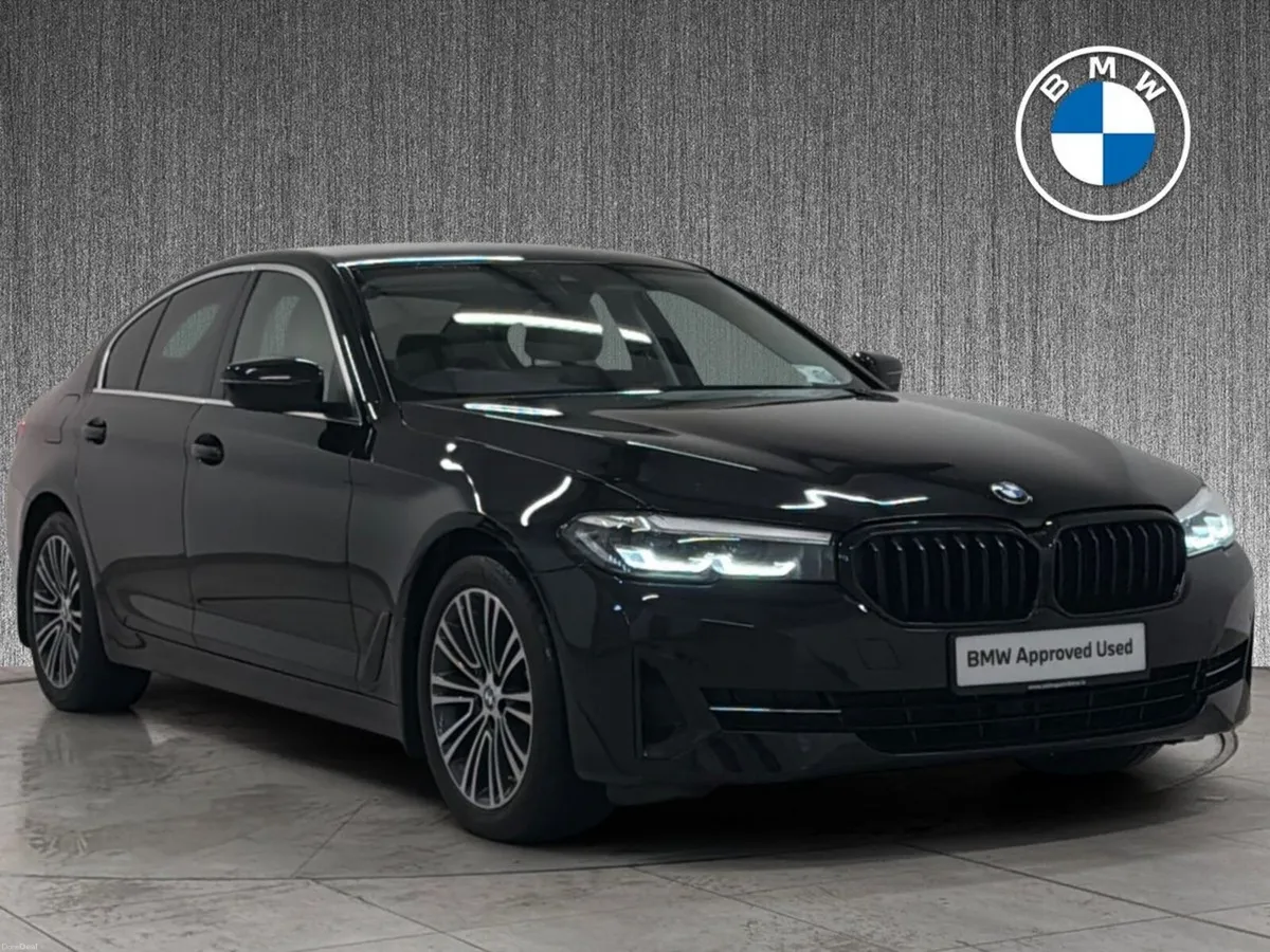 BMW 5-Series 520d SE - Image 1