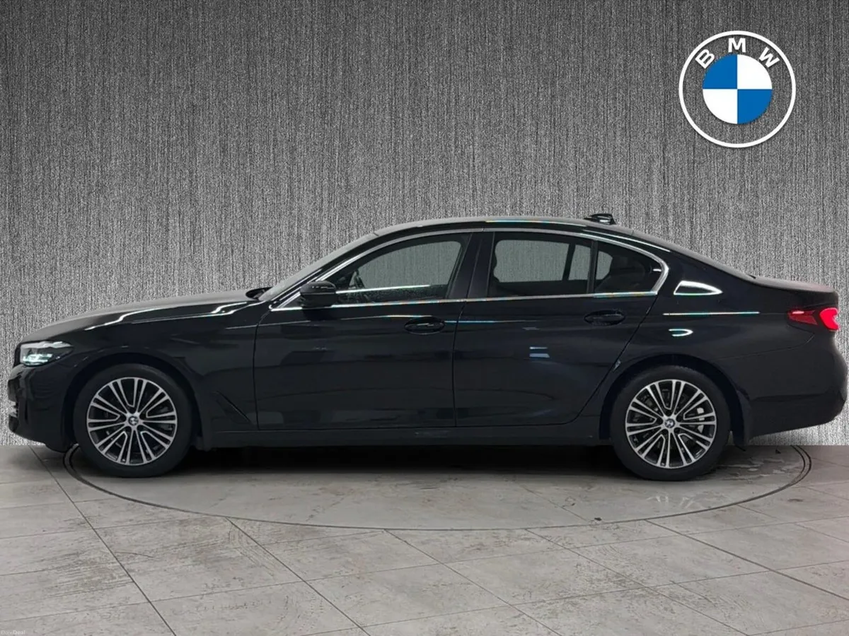 BMW 5-Series 520d SE - Image 4