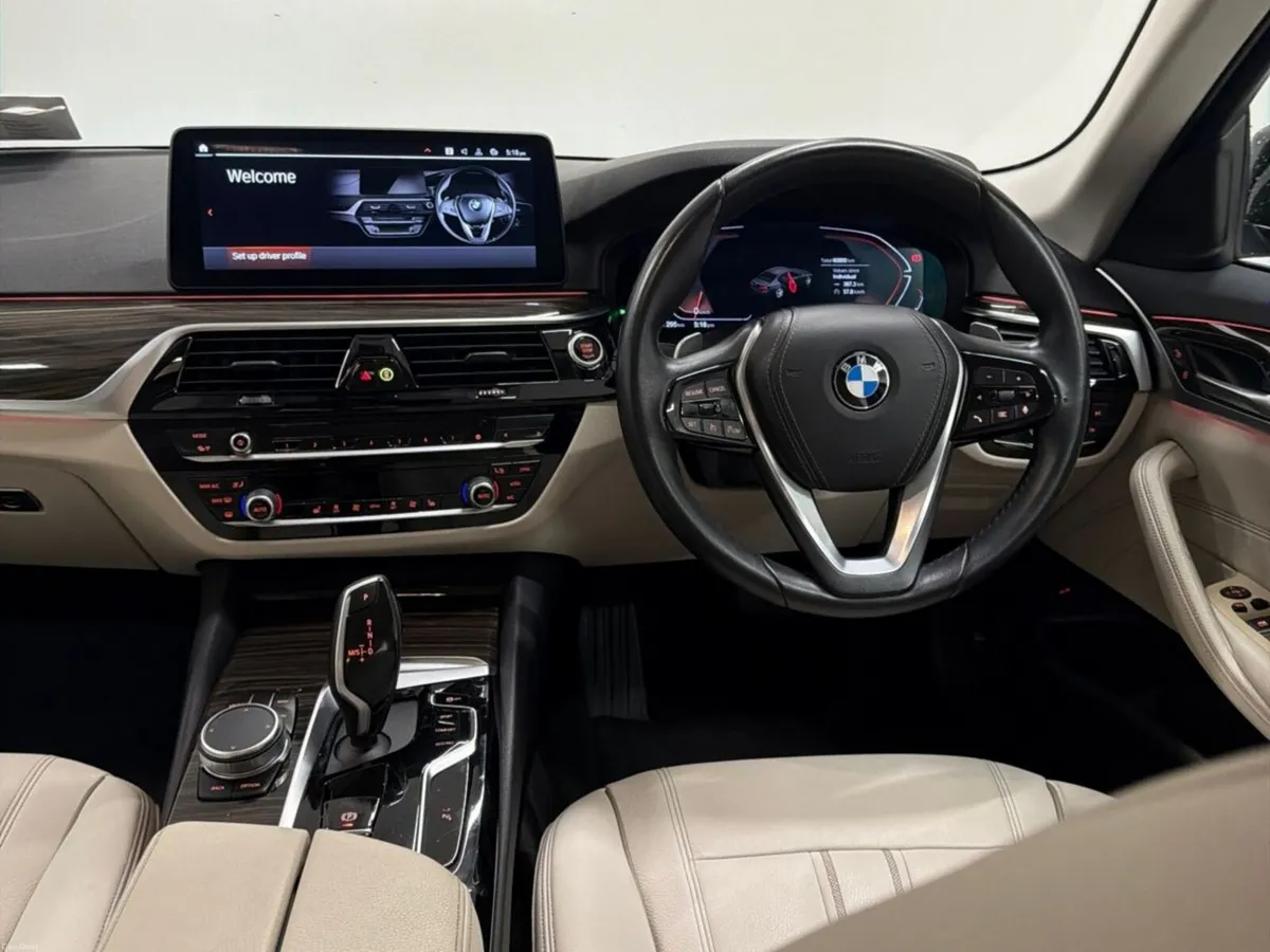 BMW 5-Series 520d SE - Image 5