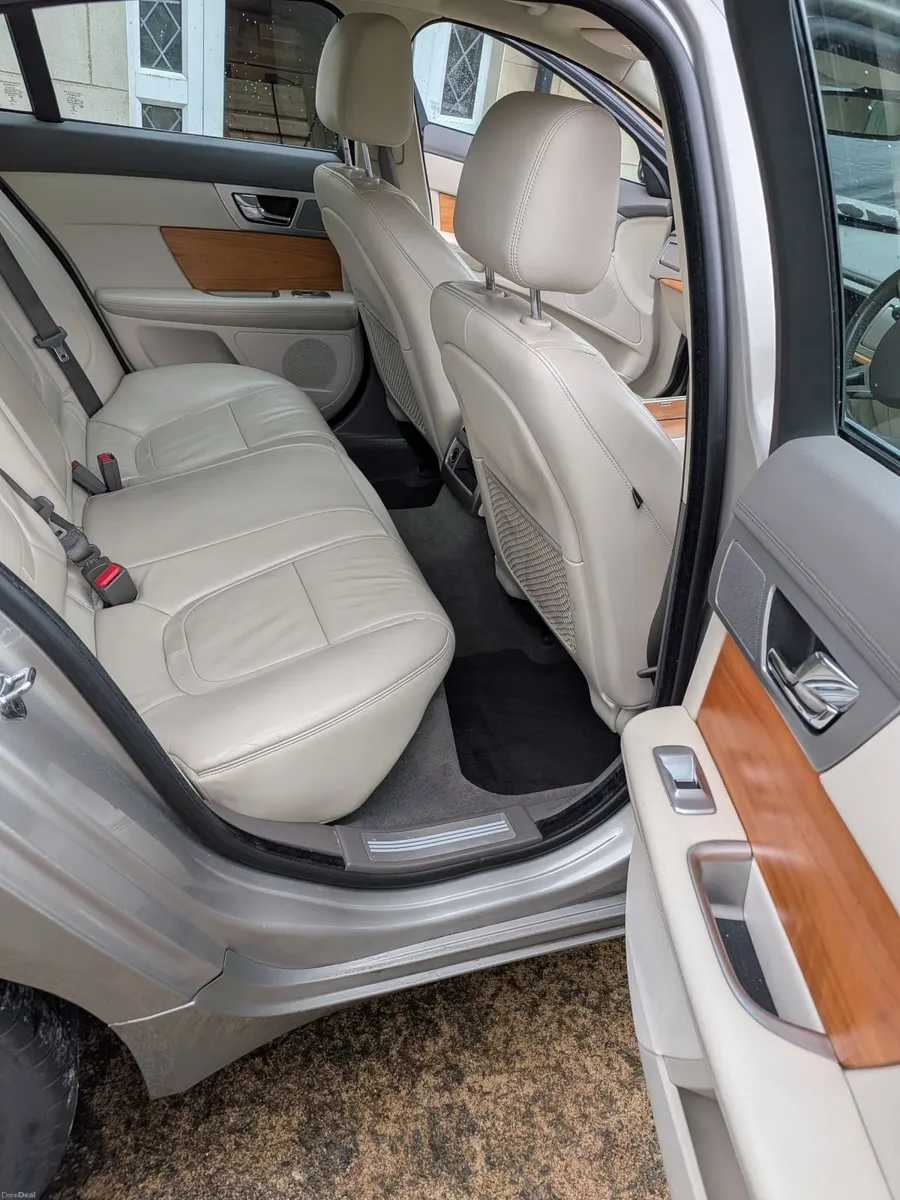 Jaguar XF 2014 3.0 Diesel High Spec - Image 2