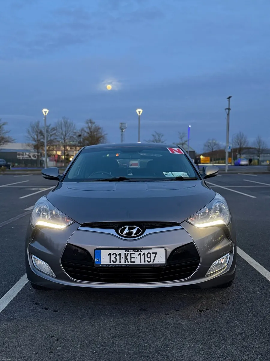 Hyundai Veloster - Image 3