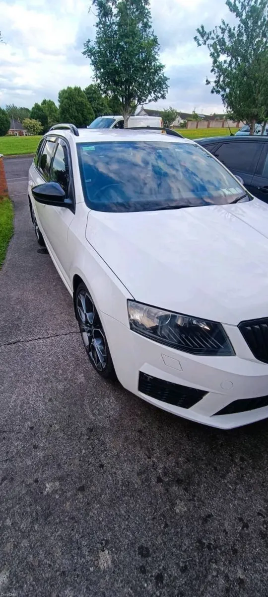 Skoda Octavia VRS Estate - Image 3