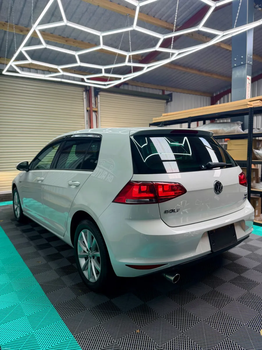 2015 (152) VW Golf -Lounge edition + Only 60,000km - Image 3