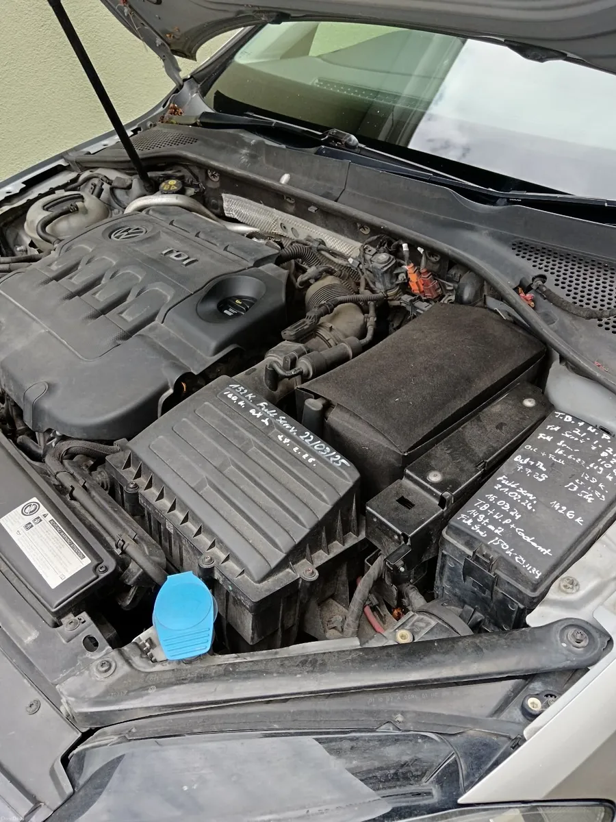 Volkswagen Golf 2013 - Image 2