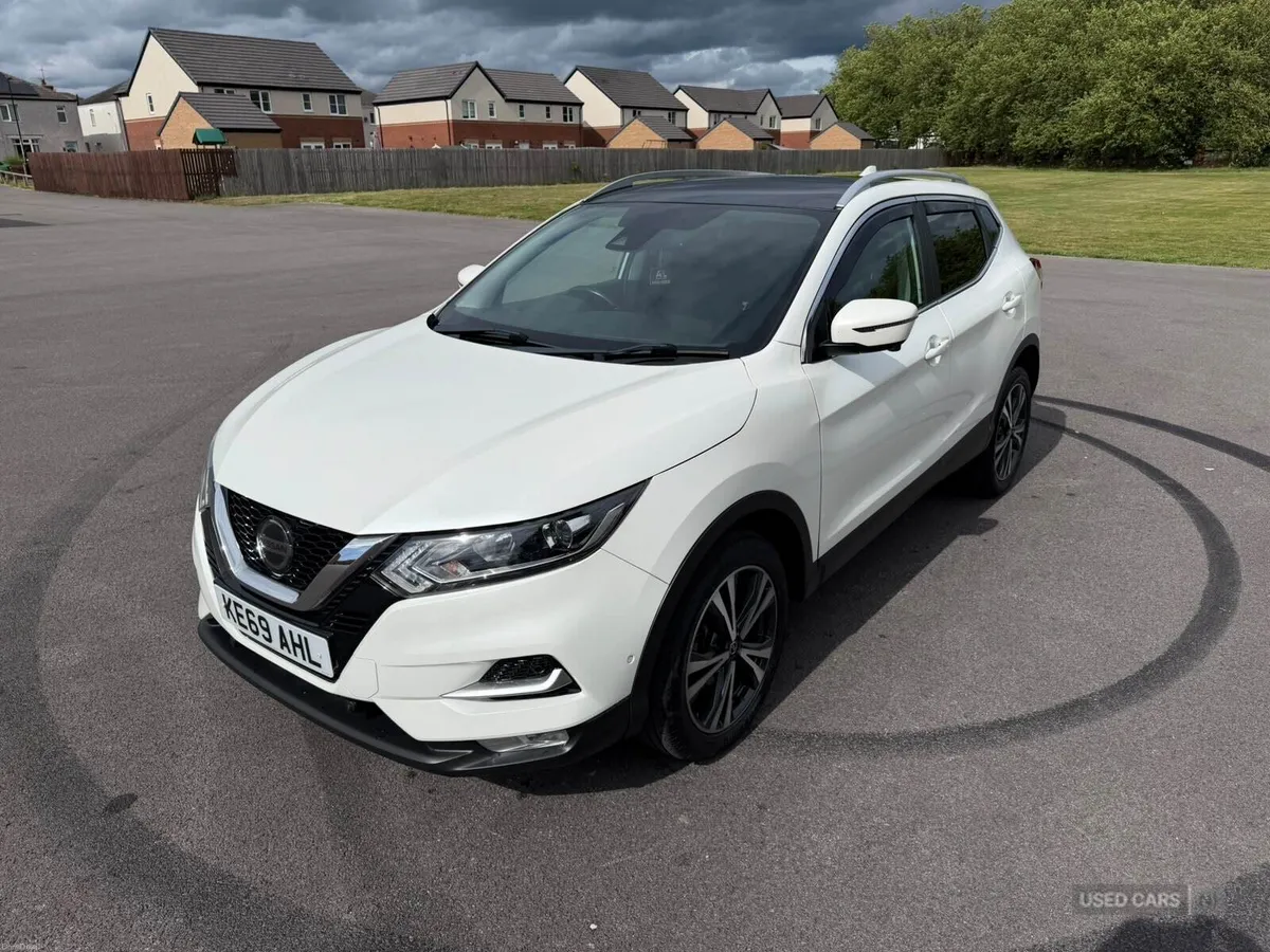 Nissan Qashqai HATCHBACK - Image 1