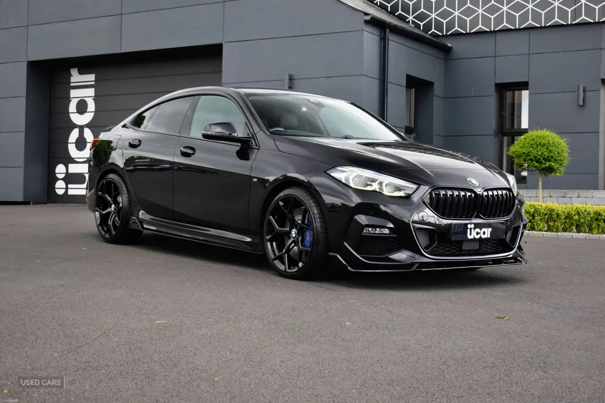 BMW 2-Series 2.0 220d M Sport Auto 4dr - Image 1