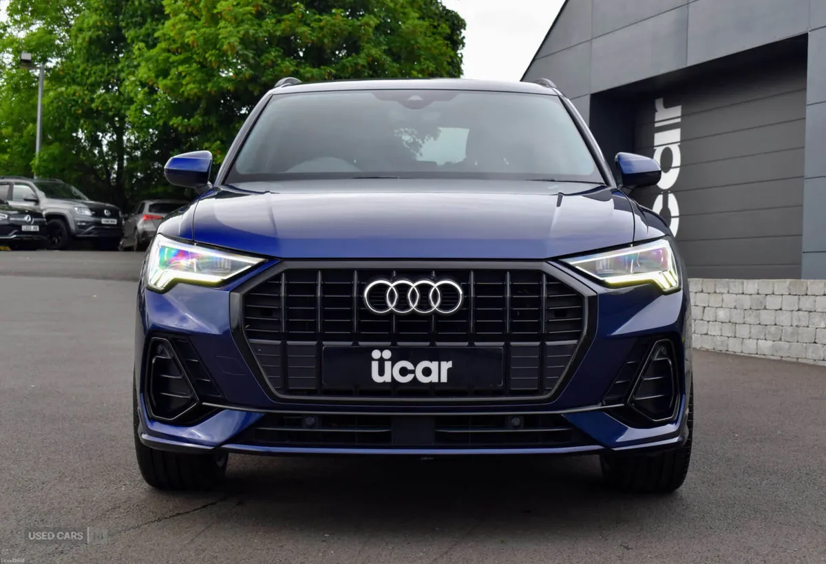 Audi Q3 2.0 Q3 S Line 35 TDI Semi-Auto 5dr - Image 2