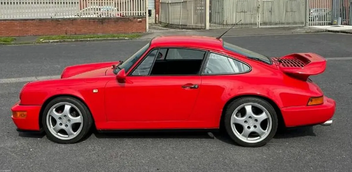 1982 Porsche 911 - Image 2