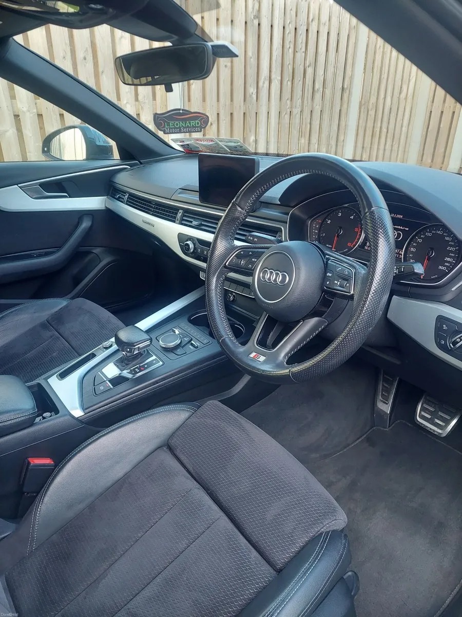 Audi A4 2016 - Image 4